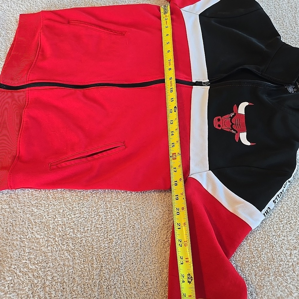 NBA Full-zip Chicago Bulls Track Jacket‎ Retro Chicago Bulls Spellout Size S - Picture 10 of 16